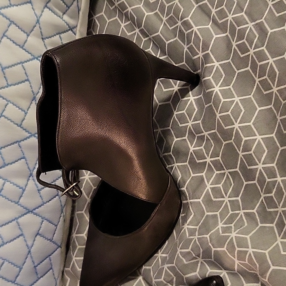 Free People Cerow Modern Pointed Toe Leather Gothic Witchcore Heel EUC - Picture 4 of 10